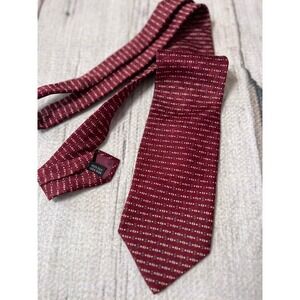 Stafford Burgundy Silk Geometric Pattern Mens Neck Tie Made in Italy‎